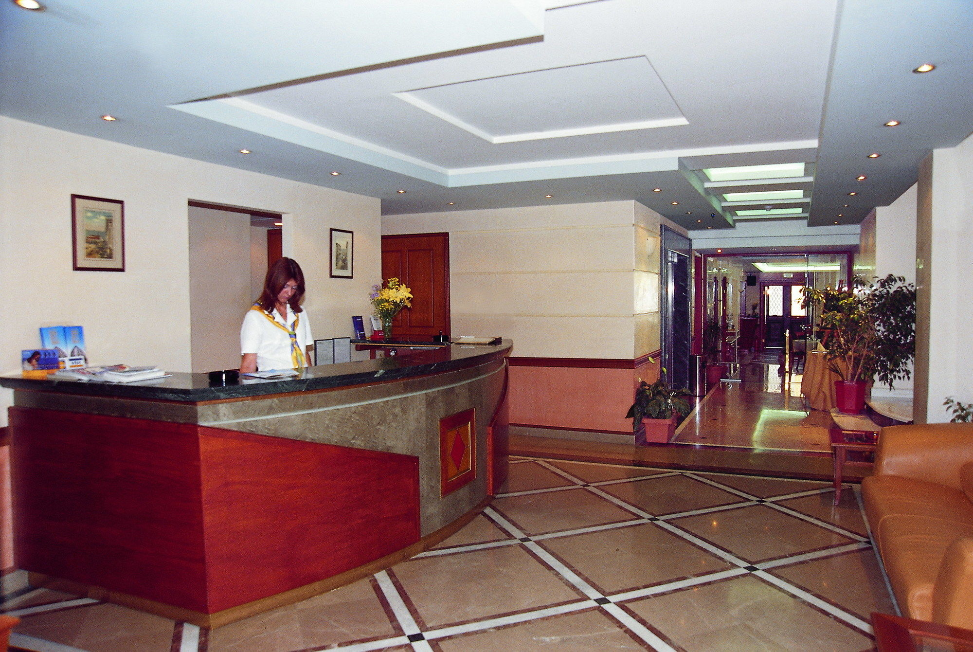 Фото отеля 3