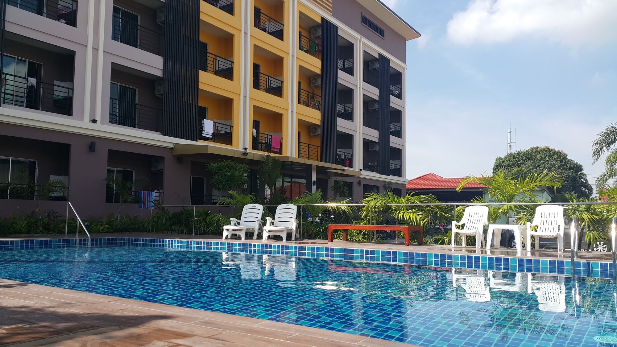 Фото B Space Residence