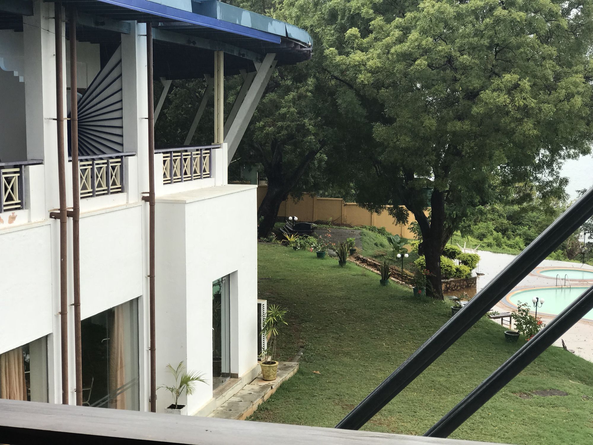 Фото Welcombe Hotel