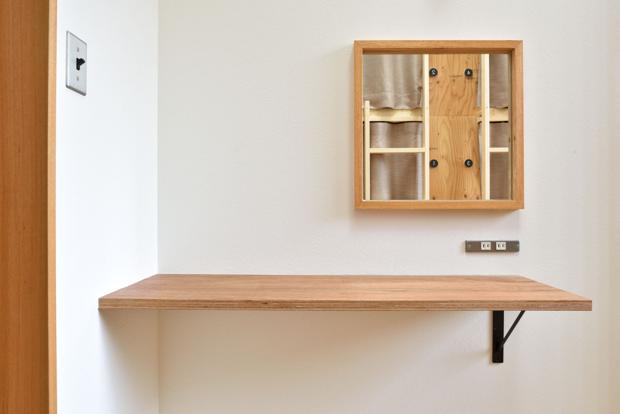 Фото Hostel Mitsuwaya Osaka