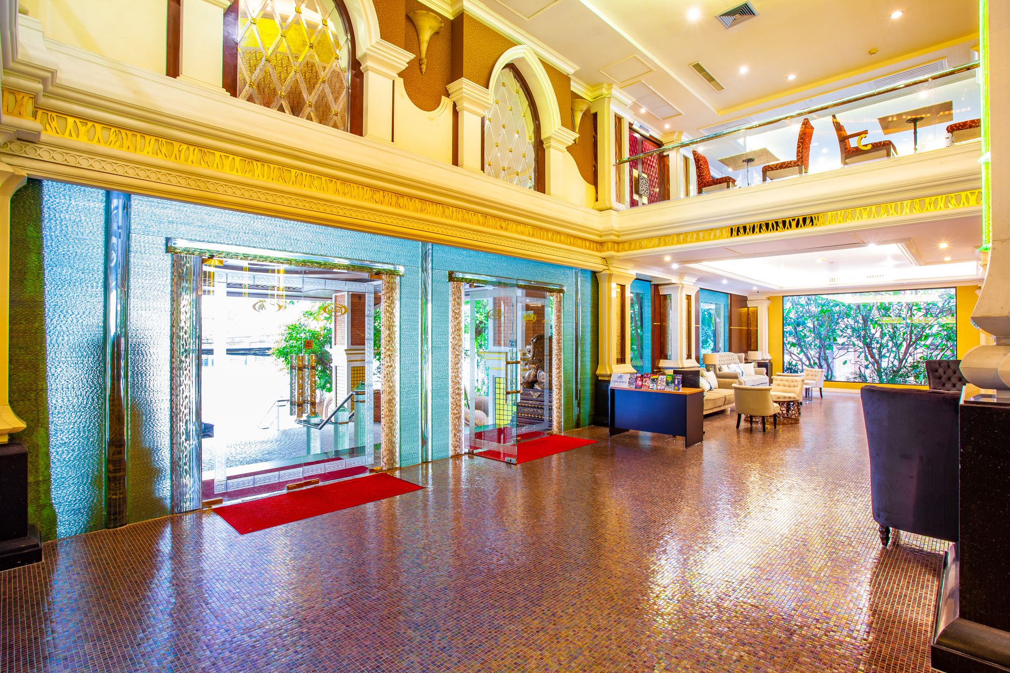 Фото Floral Hotel · Dolphin Circle Pattaya