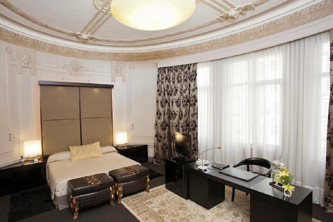 Фото Savoy Hotel