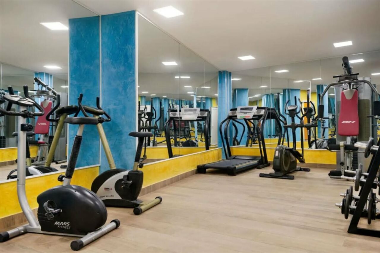 Фото Days Hotel and Suites by Wyndham Dakar