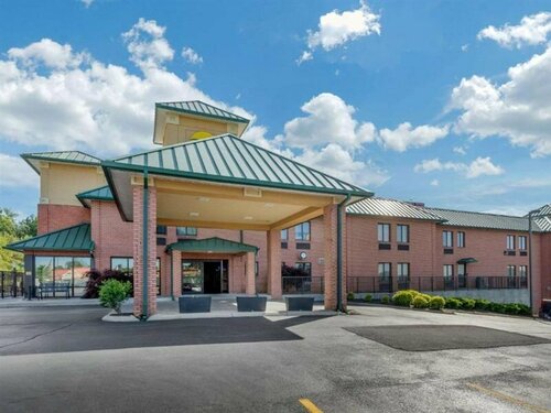 Гостиница Comfort Inn Lenoir City-Knoxville в Ленуар Сити