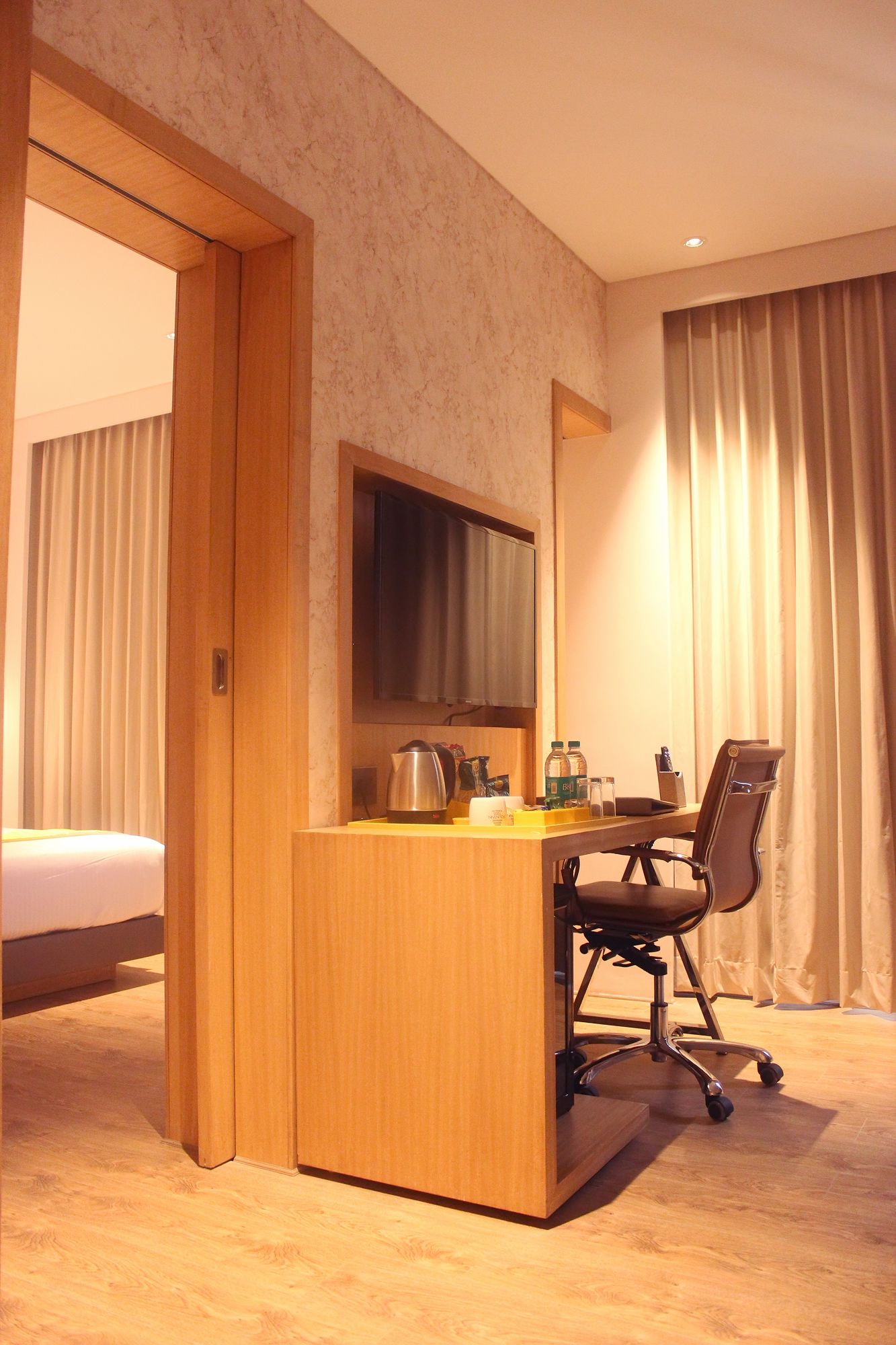 Фото Fountain Tree by Tgi