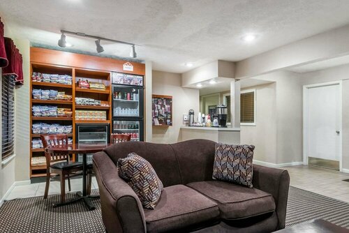 Гостиница Hawthorn Suites by Wyndham Columbus North в Уортингтоне
