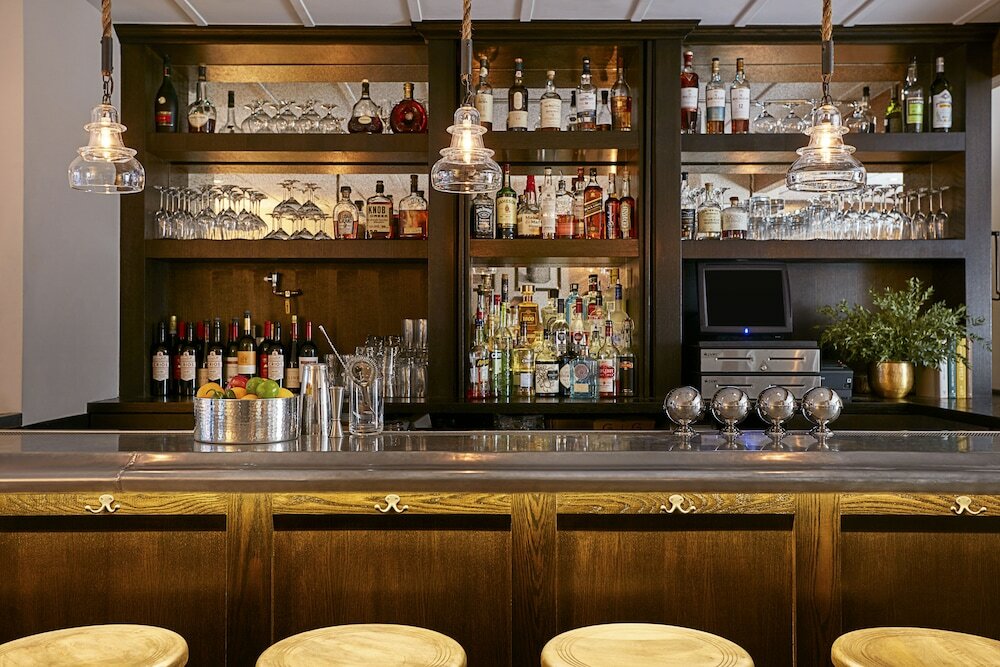 Фото The Gregorian Hotel