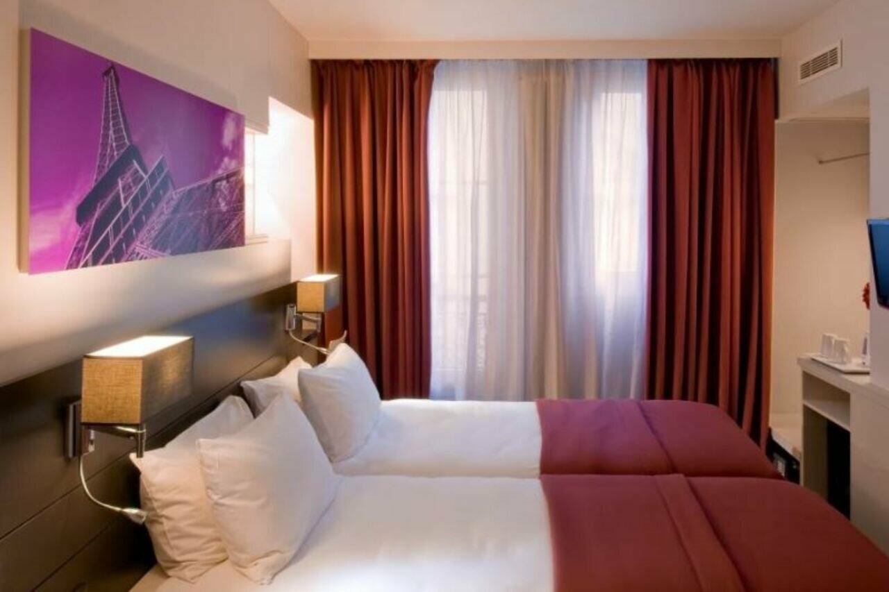 Фото Hotel Bailli de Suffren - Tour Eiffel