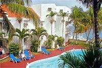 Гостиница Chrisanns Beach Resort