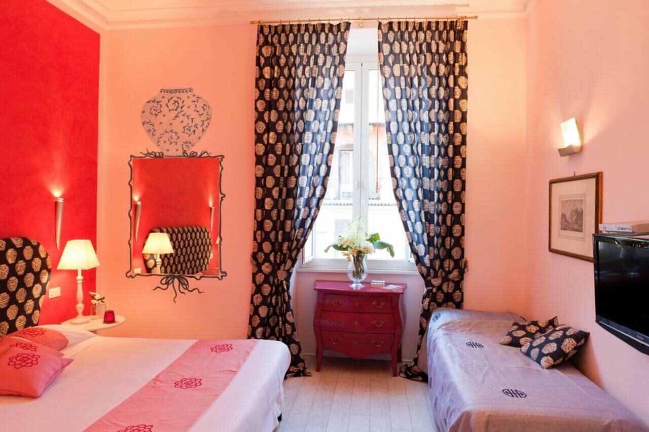 Фото 66 Imperial Inn DeLuxe