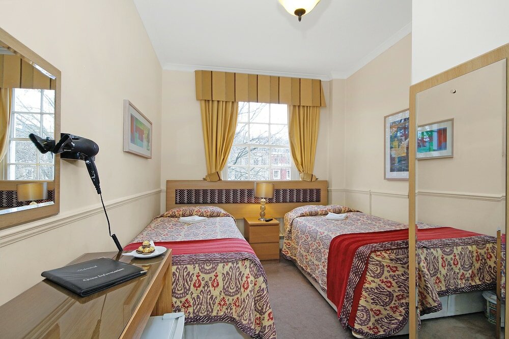 Фото Kingsway Park Hotel at Park Avenue