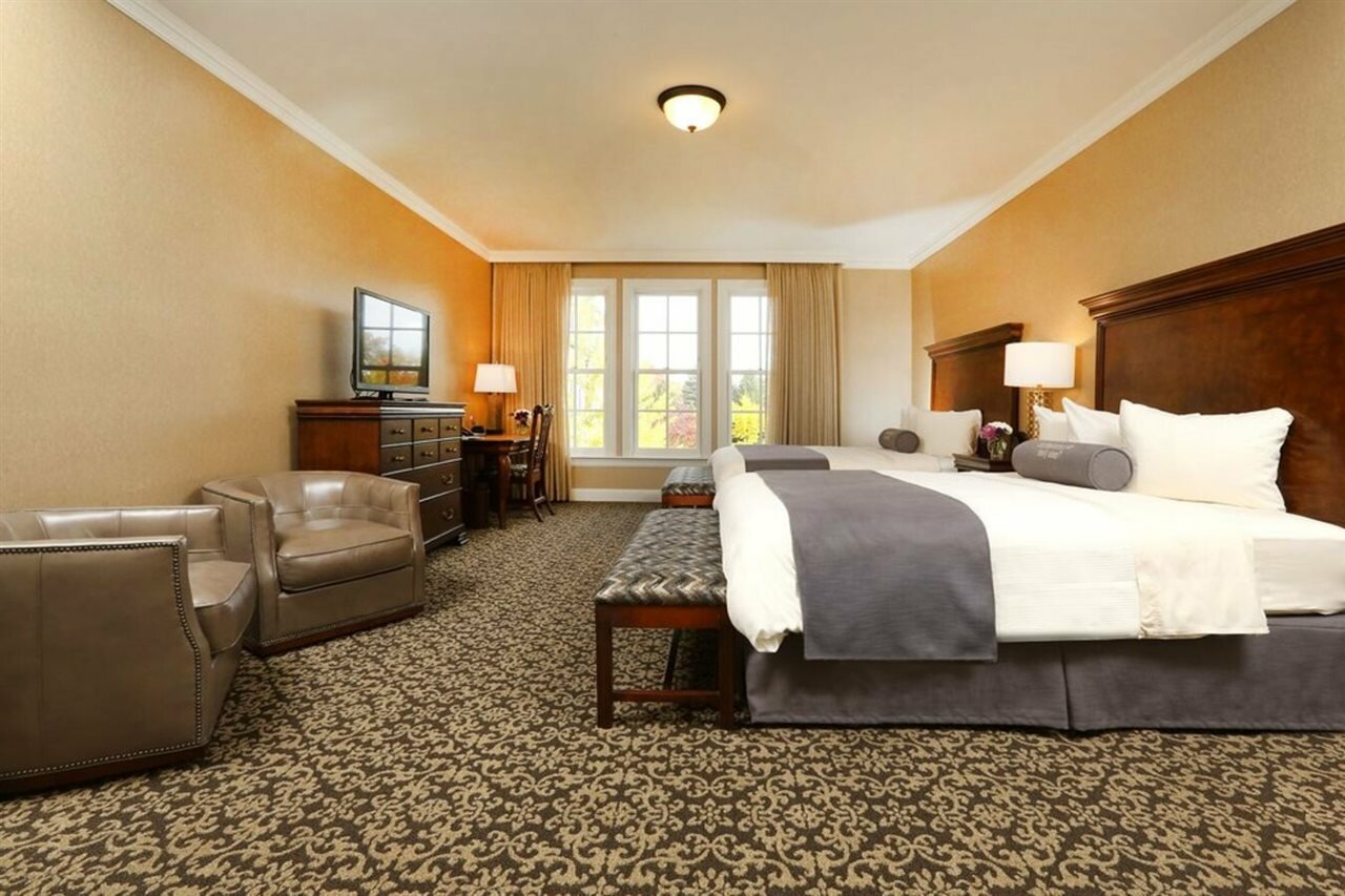 Фото Royal Park Hotel