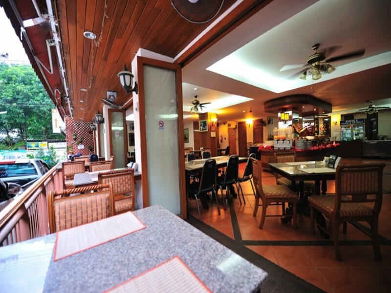 Фото Thipurai Beach Hotel