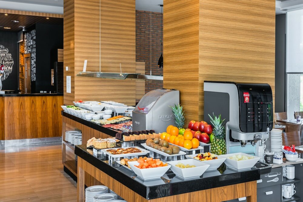 Фото Hotel Madrid Chamartin Affiliated by Melia