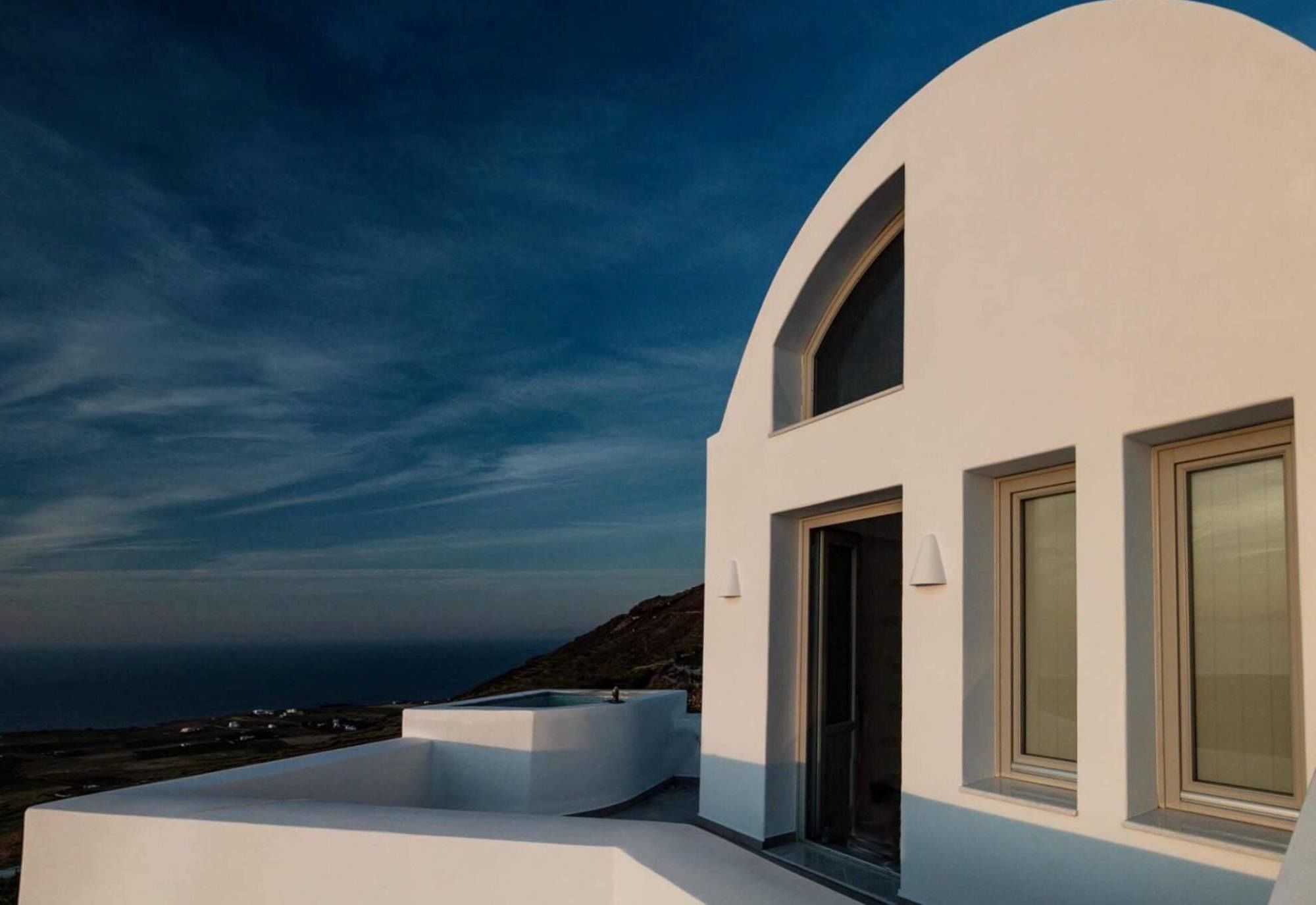 Фото Aperanto Suites