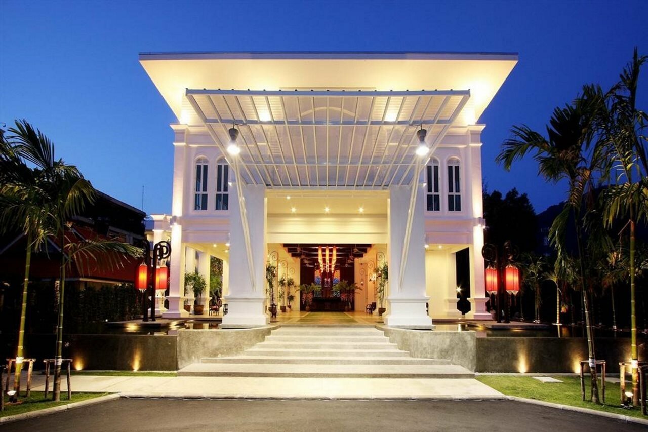 Фото отеля 1