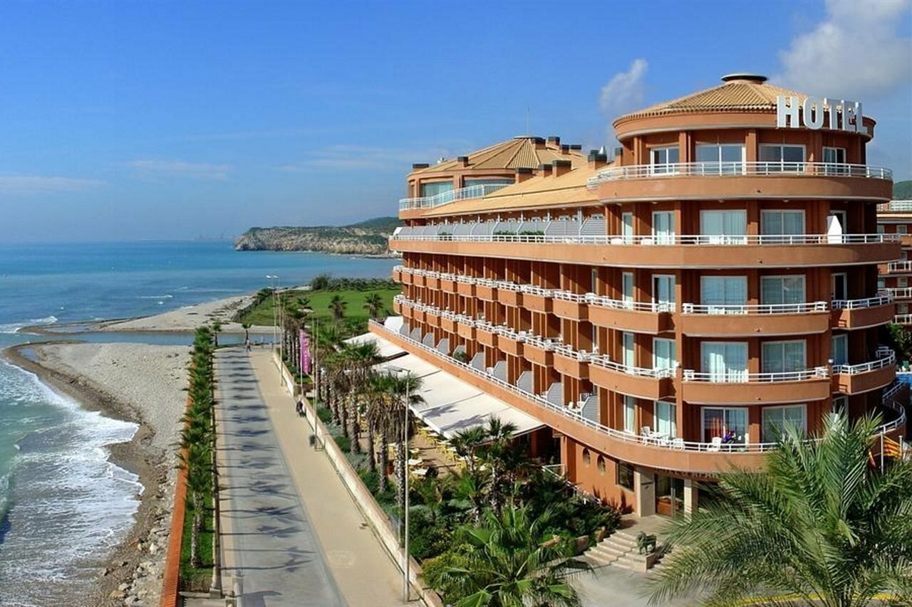 Фото Hotel Sunway Playa Golf & SPA Sitges