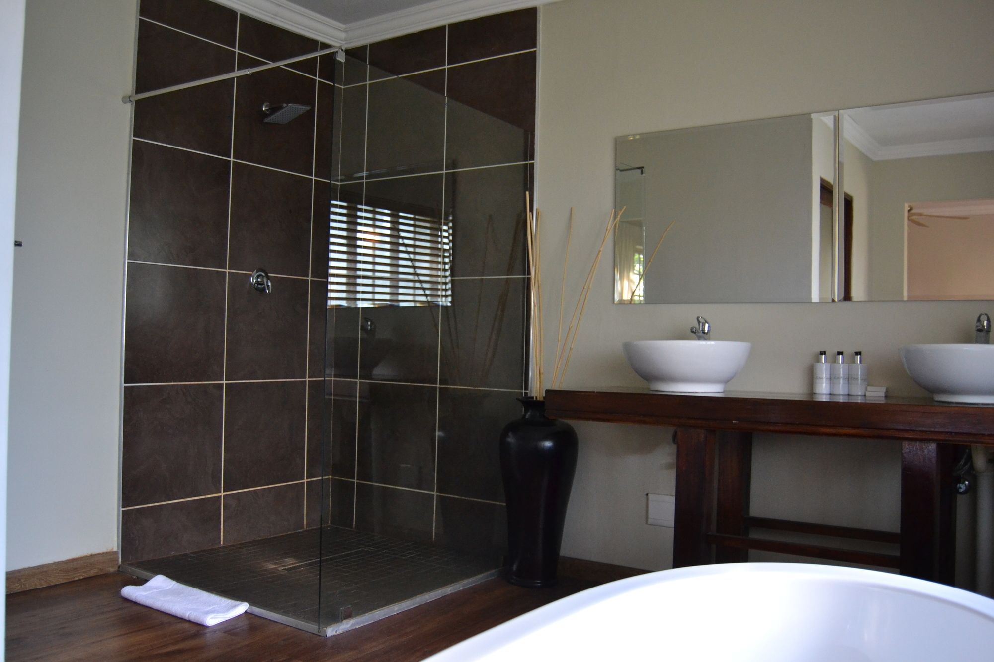 Фото The Willow Inn