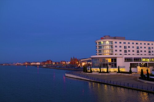 Внешний вид отеля Waterfront Southport Hotel в Сефтоне, фото 5
