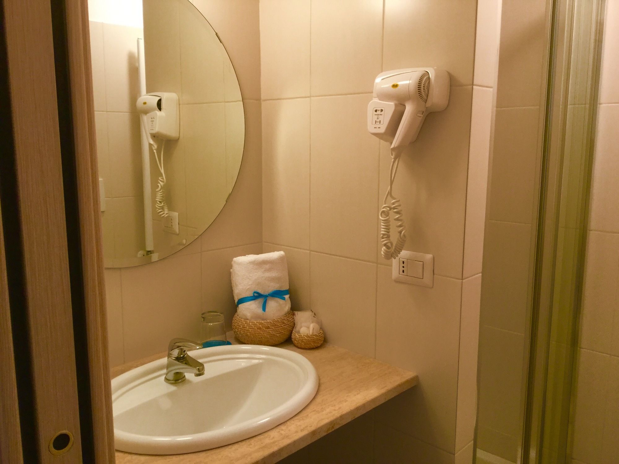 Фото Castel Sant'Angelo Inn