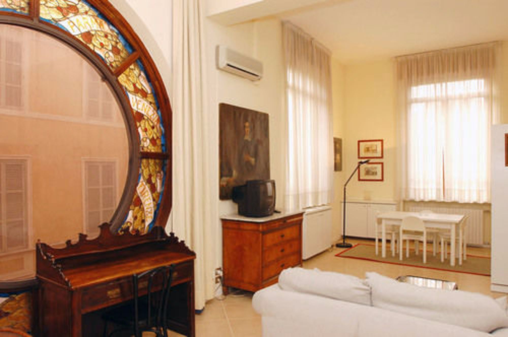 Фото Residence Liberty Hotel