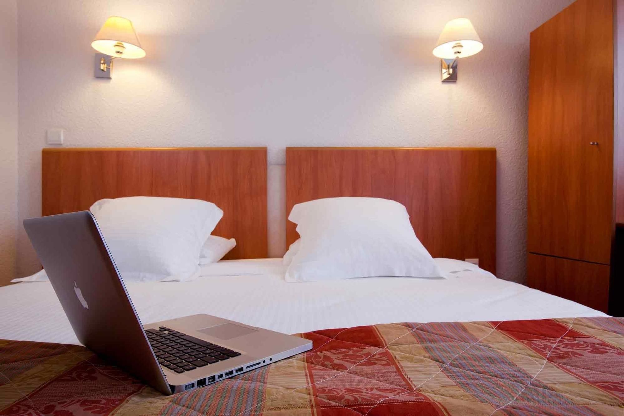 Фото Ibis Styles Le Mans Centre Gare