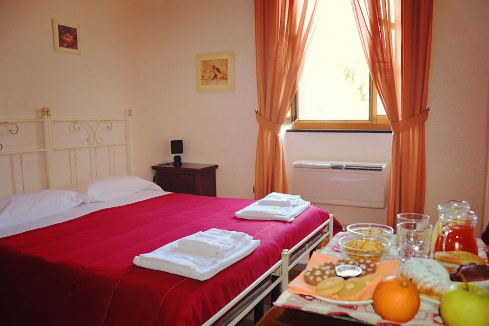 Фото Villa Maria Pia