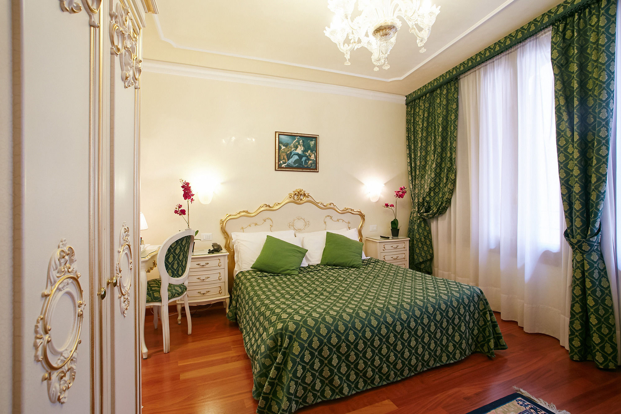 Фото Hotel San Luca