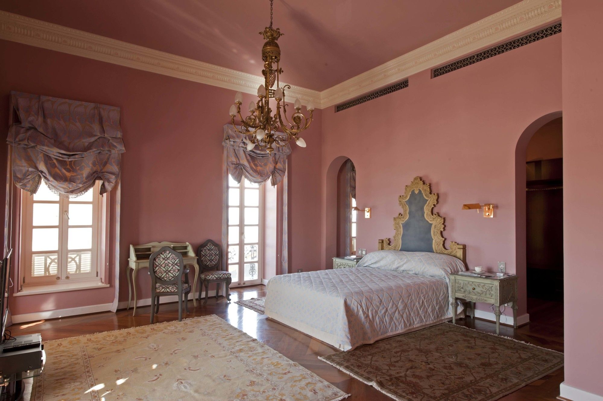 Фото La Maison Bleue