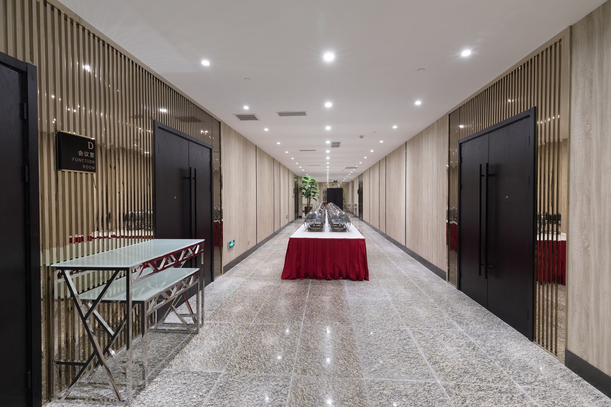 Фото Отель Crowne Plaza Shanghai Jinshan