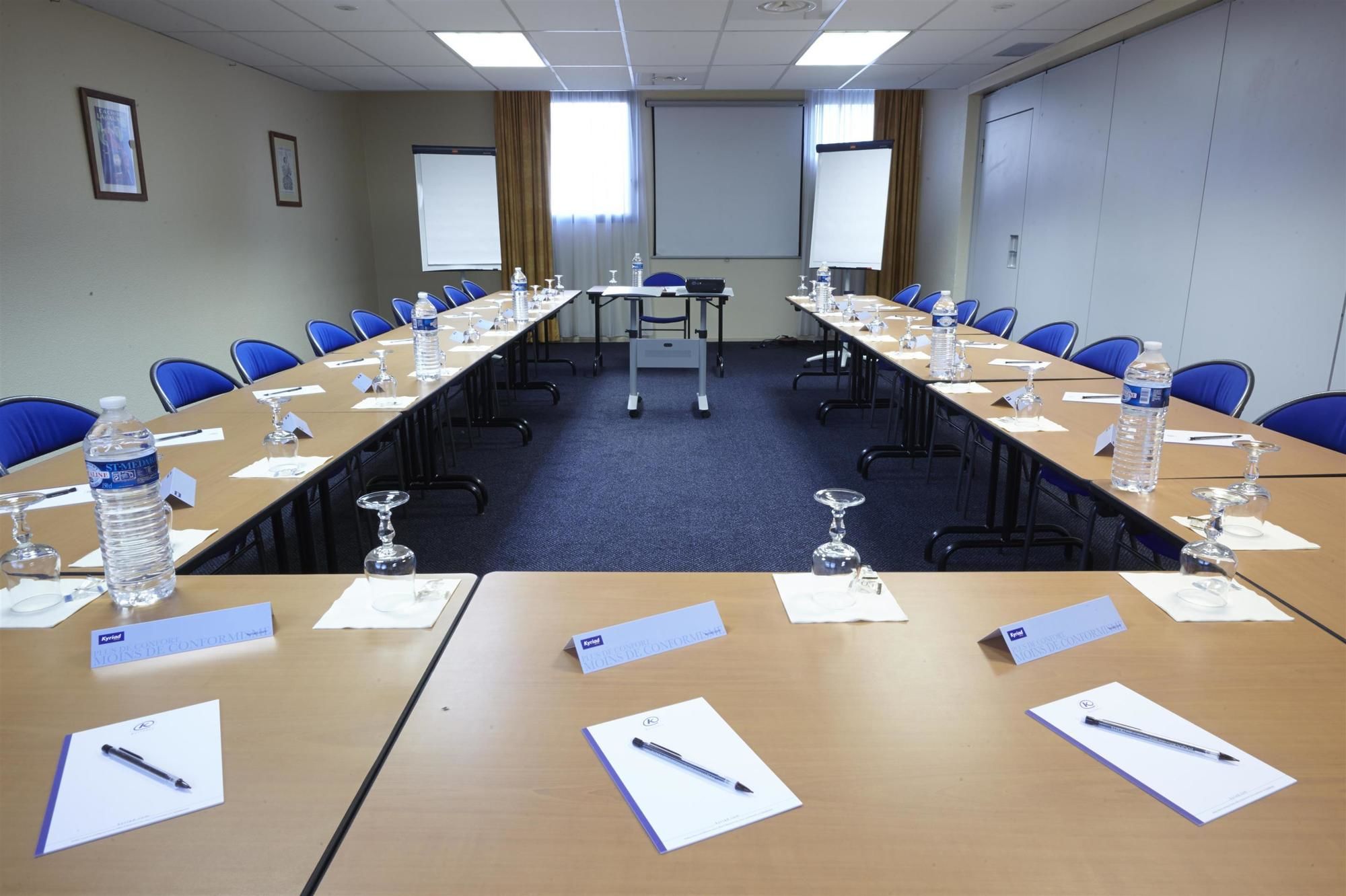 Фото ibis Styles Toulouse Centre Canal du Midi