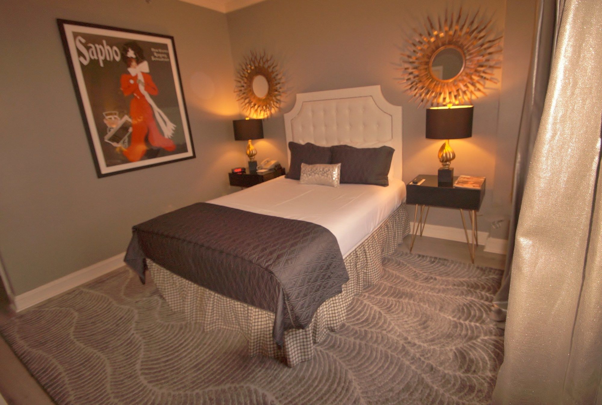 Фото Old Capitol Inn