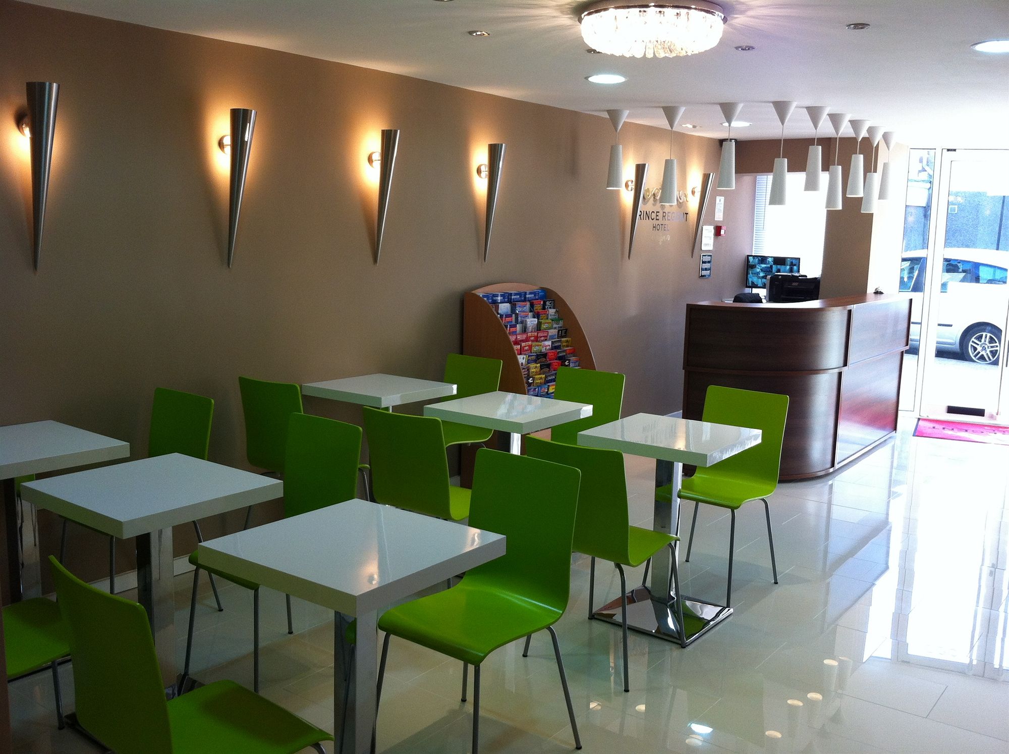 Фото Prince Regent Hotel Excel London