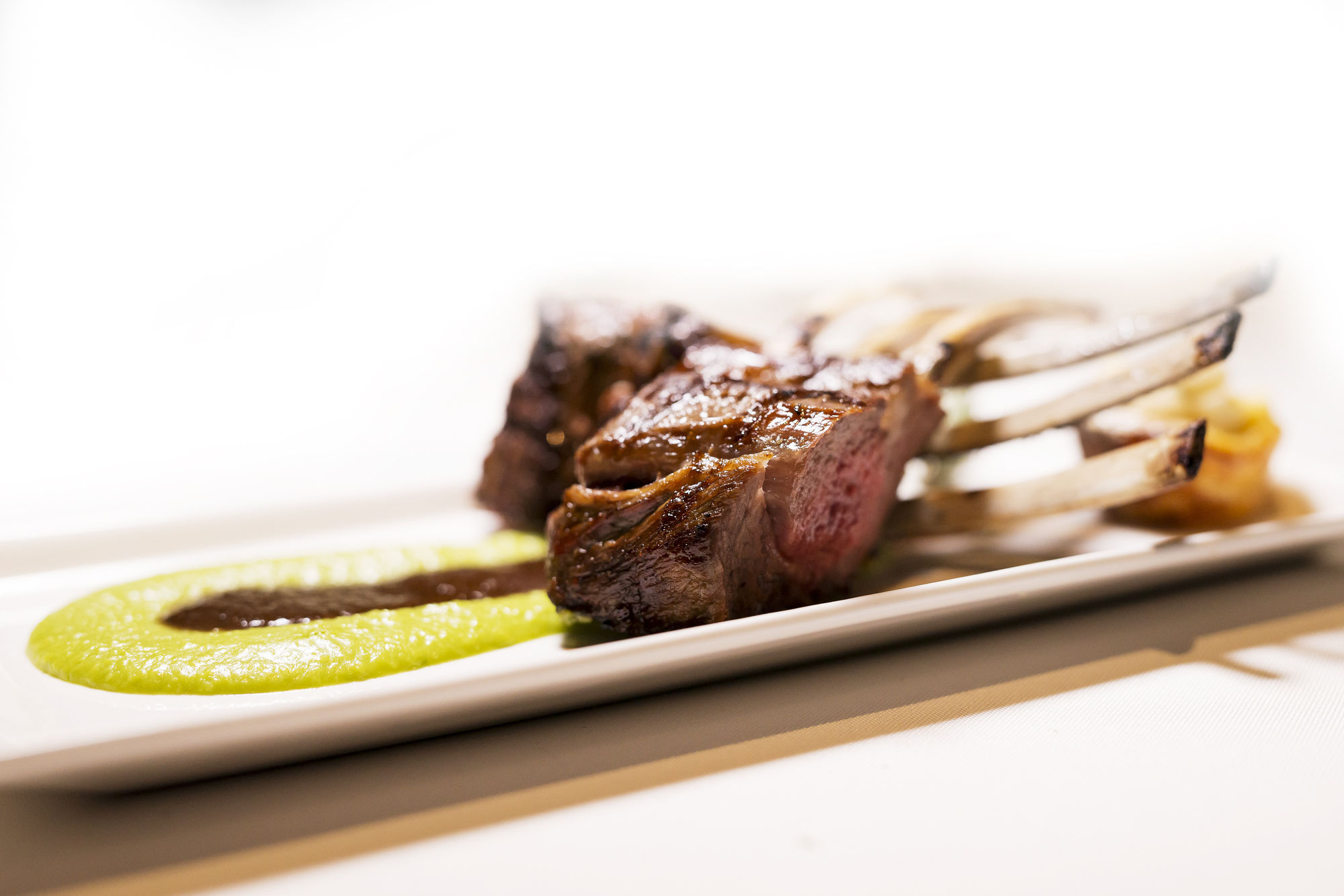 Фото Crown Hotel