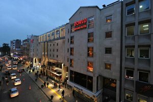 Гостиница Zorlu Grand Hotel