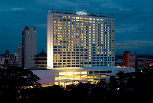 Внешний вид отеля Pullman Kuching в Кучинге, фото 1
