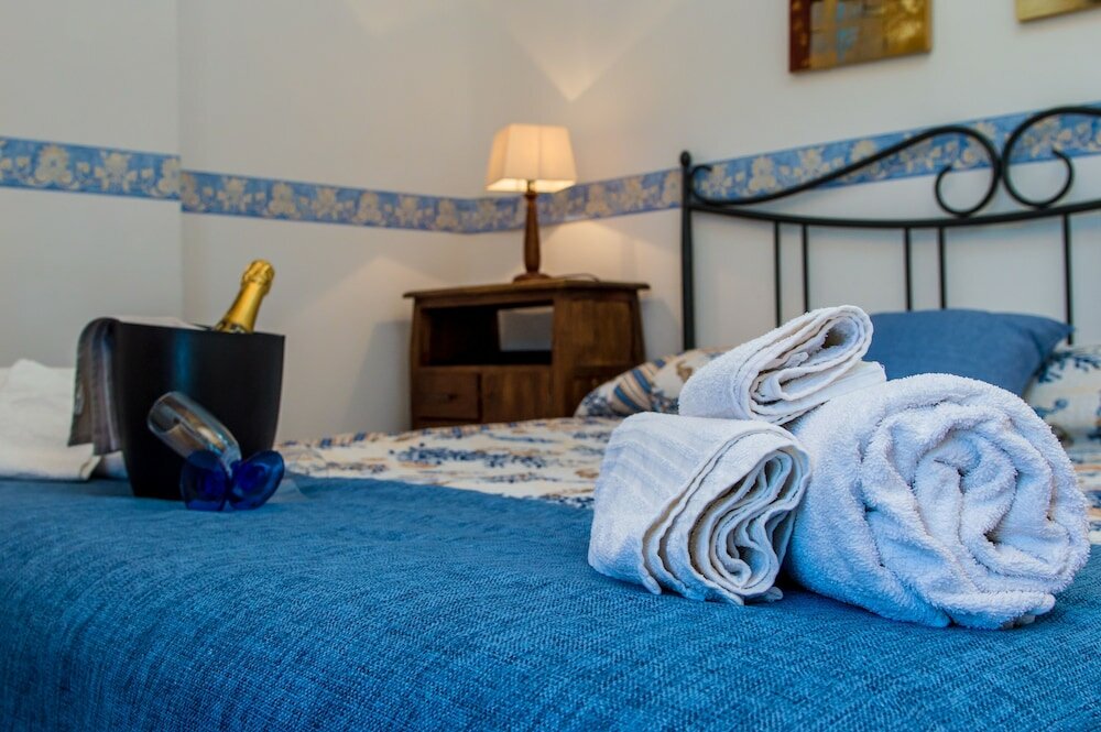 Фото Villamirella