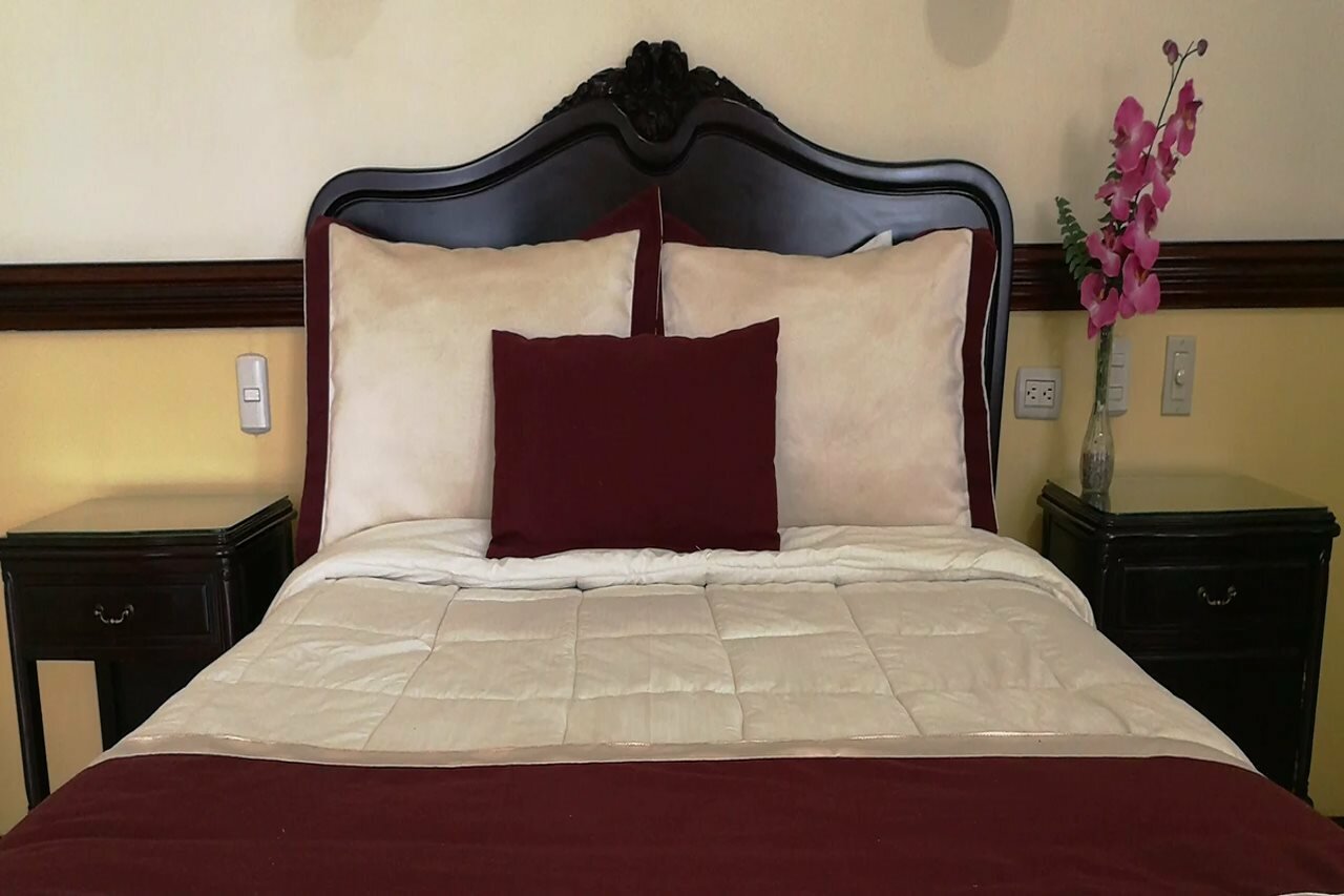 Фото Santo Tomas Hotel