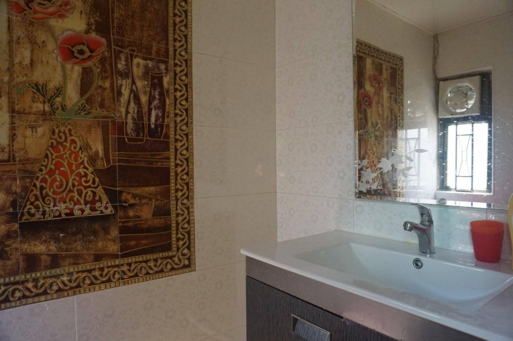 Фото Nathan House