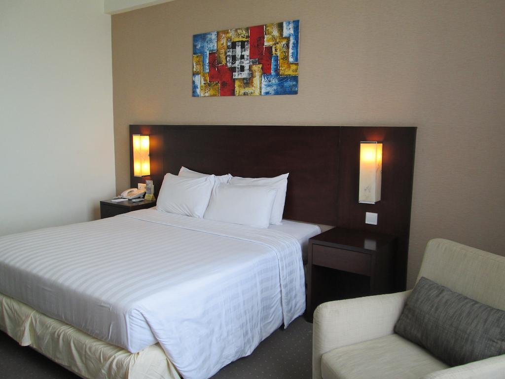 Фото Hotel Menara Bahtera