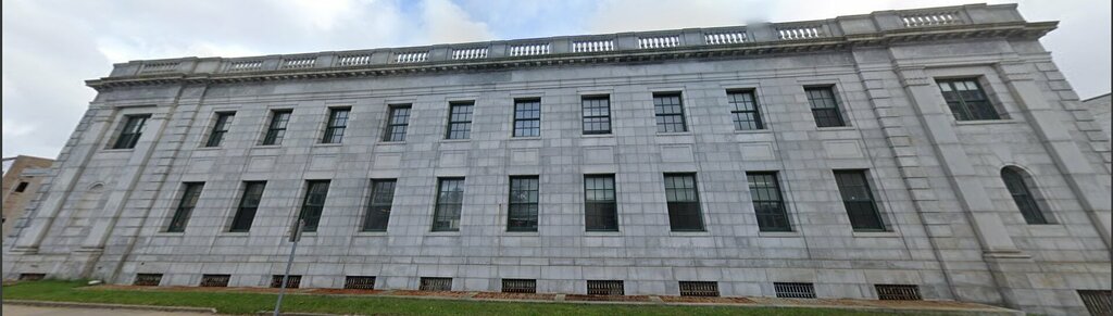 Post office United States Postal Service, Fall River, photo