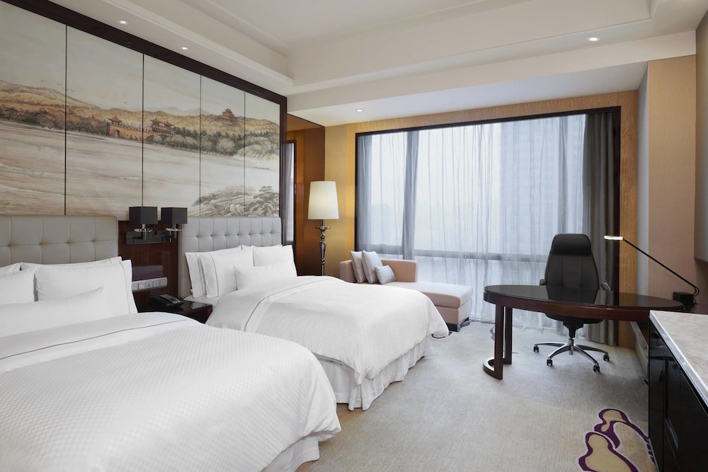 Фото The Westin Wuhan Wuchang