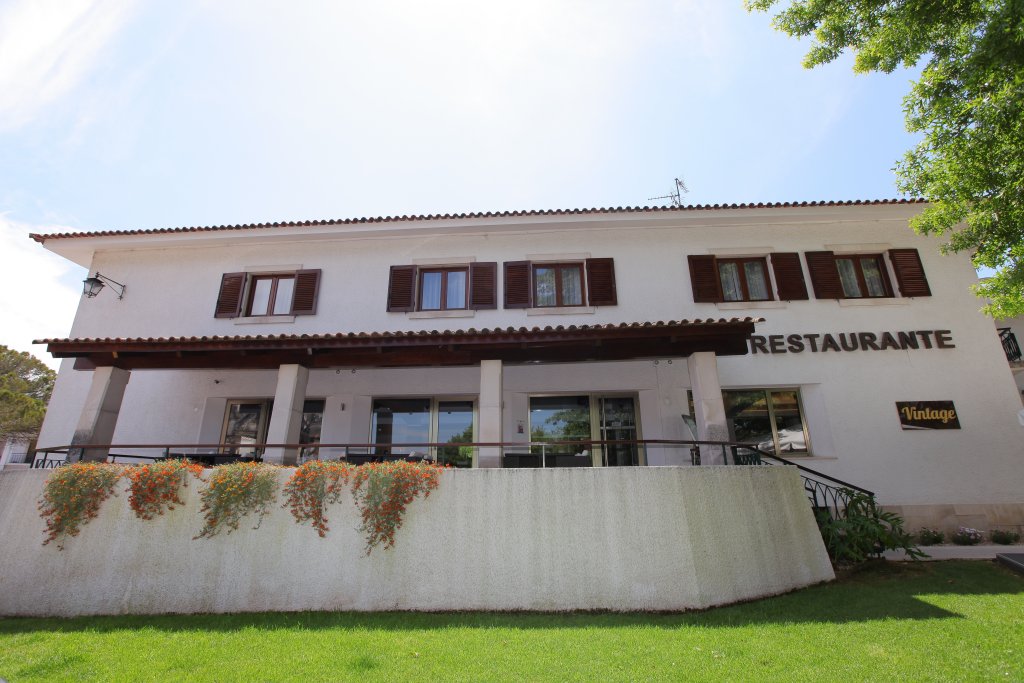 Фото Hotel Lis Batalha Mestre Afonso Domingues