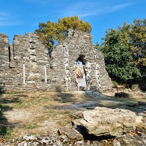 Византийский храм (Таллинская ул., 103Е, посёлок Лоо, Сочи), достопримечательность в Сочи