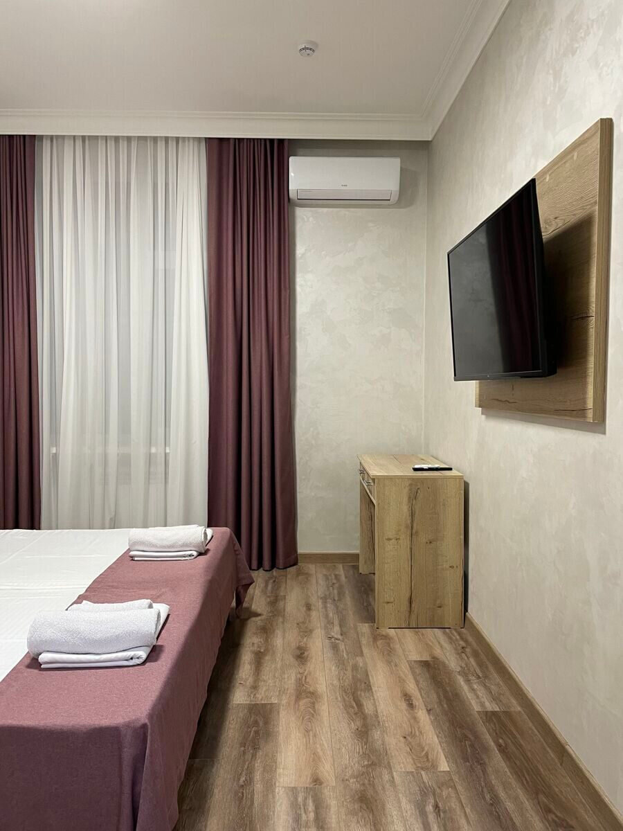 Фото Галеон