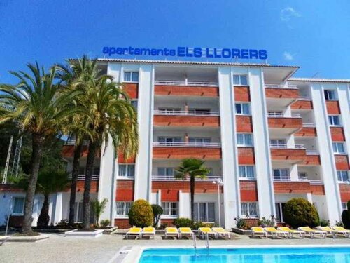 Гостиница Apartamentos Els Llorers в Льорет-де-Маре