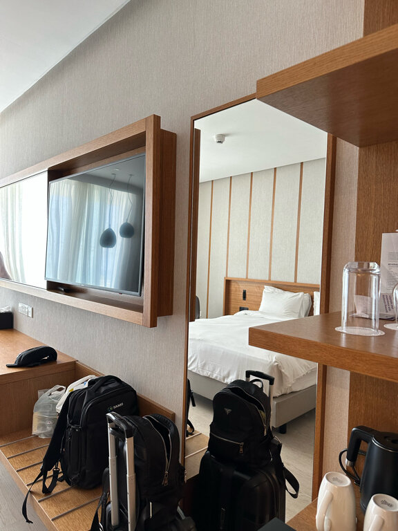 Фото Radisson Beach Resort Larnaca