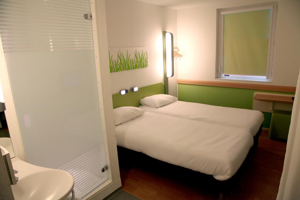Фото ibis Styles Nantes Reze Aéroport