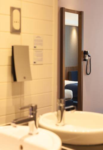 Фото Holiday Inn Express Montpellier - Odysseum