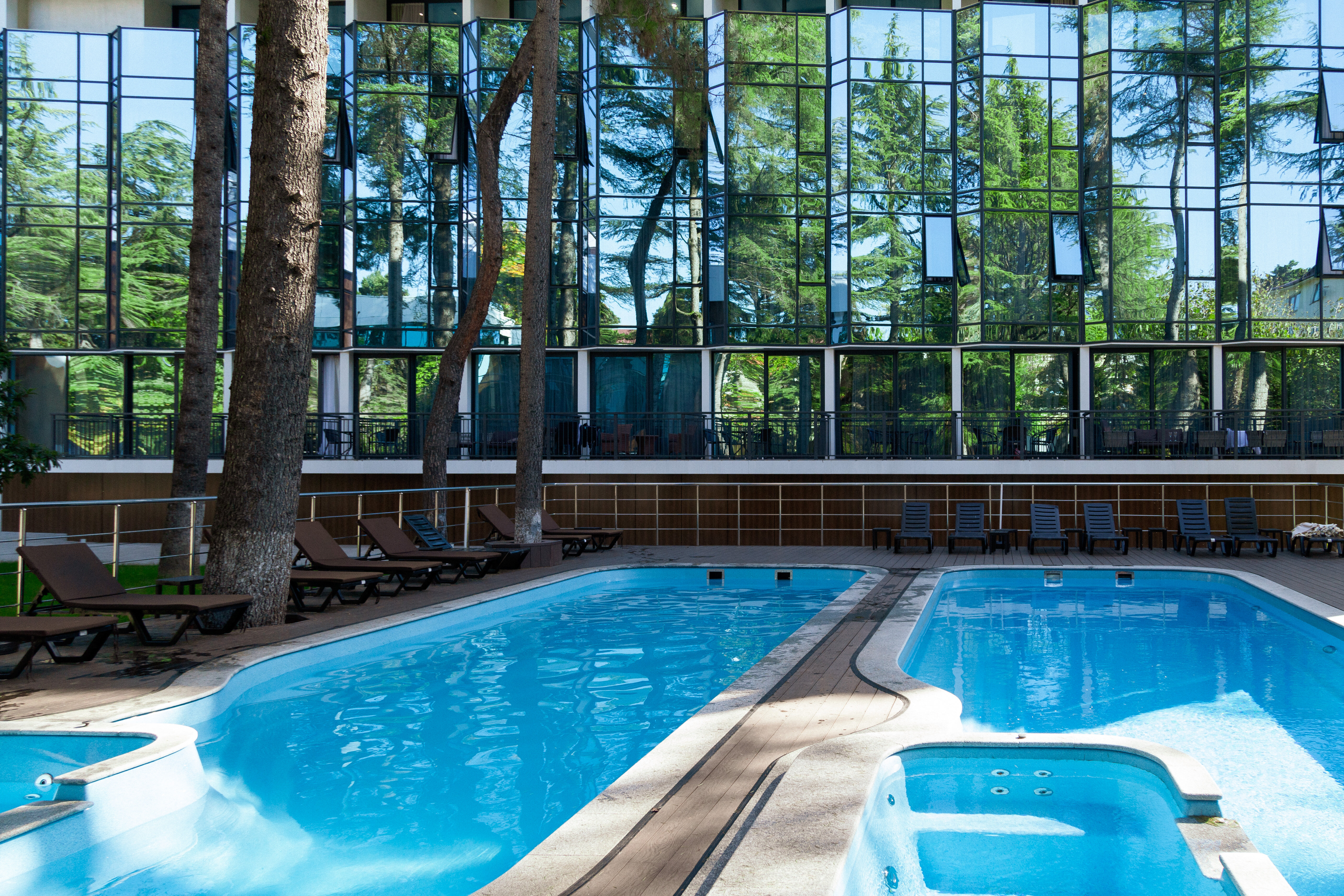 Фото Mirror Family